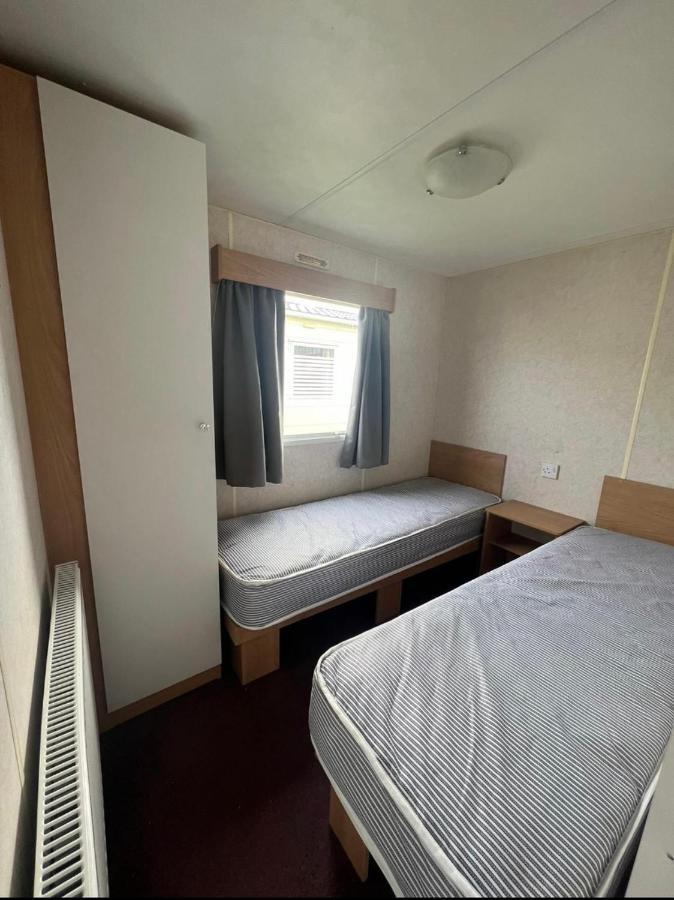 4 Berth Lido Beach Prestatyn Ngoại thất bức ảnh